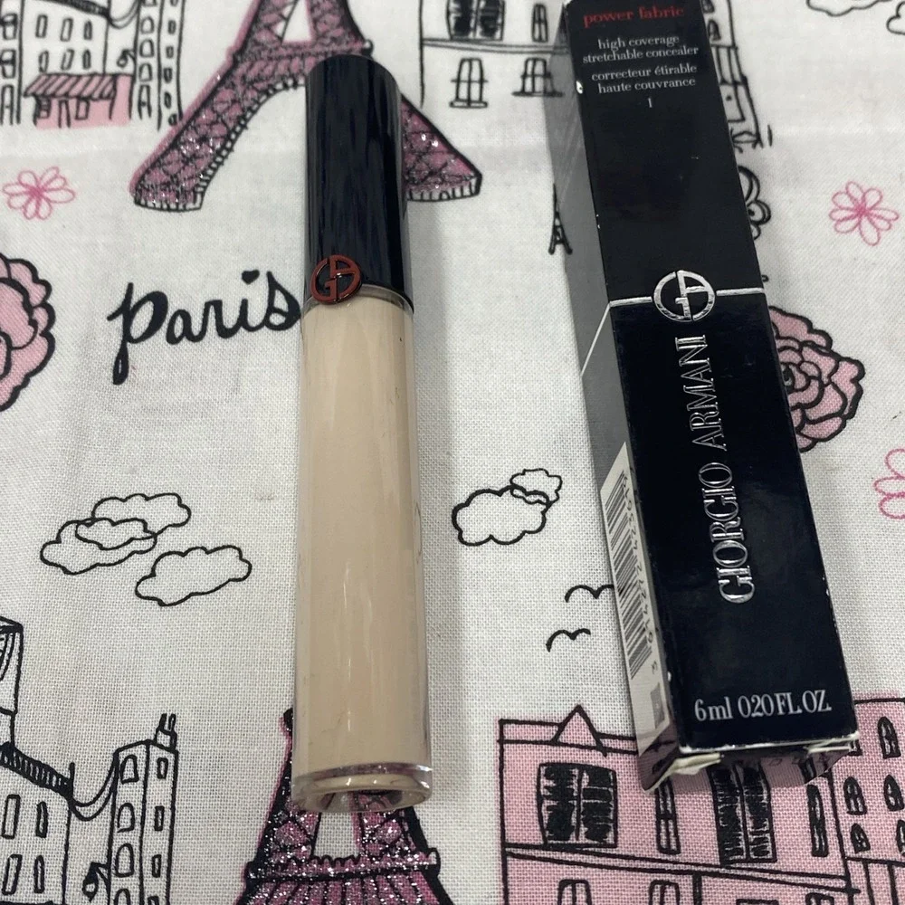 Giorgio Armani Power Fabric High Coverage Concealer # 1 Damaged Box